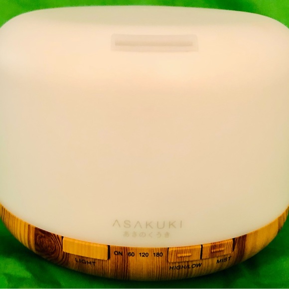 Essential oil diffuser ! - Picture 2 of 6